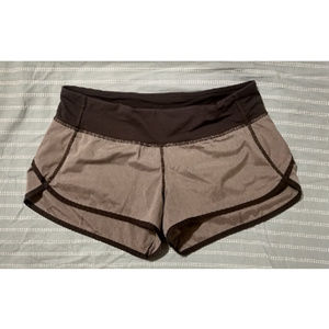 Cute Gray Lululemon Speed Shorts - Size 6